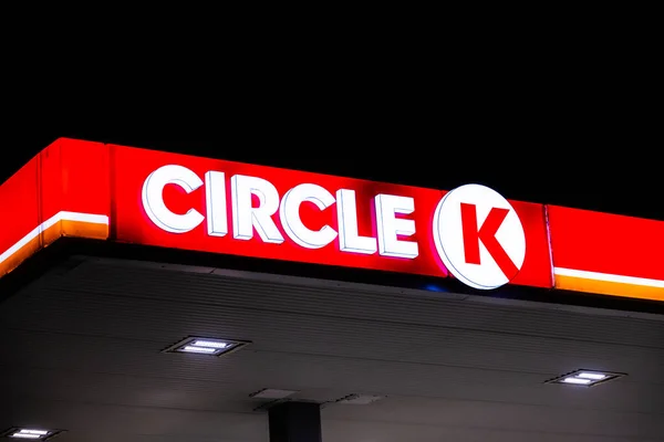 Woman who lost license after multiple DUIs caught behind wheel at Circle K