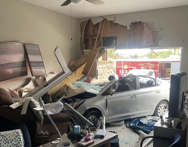 The car crashed into an apartmentat Pebble Springs Retirement Community The car crashed into an apartmentat Pebble Springs Retirement Community