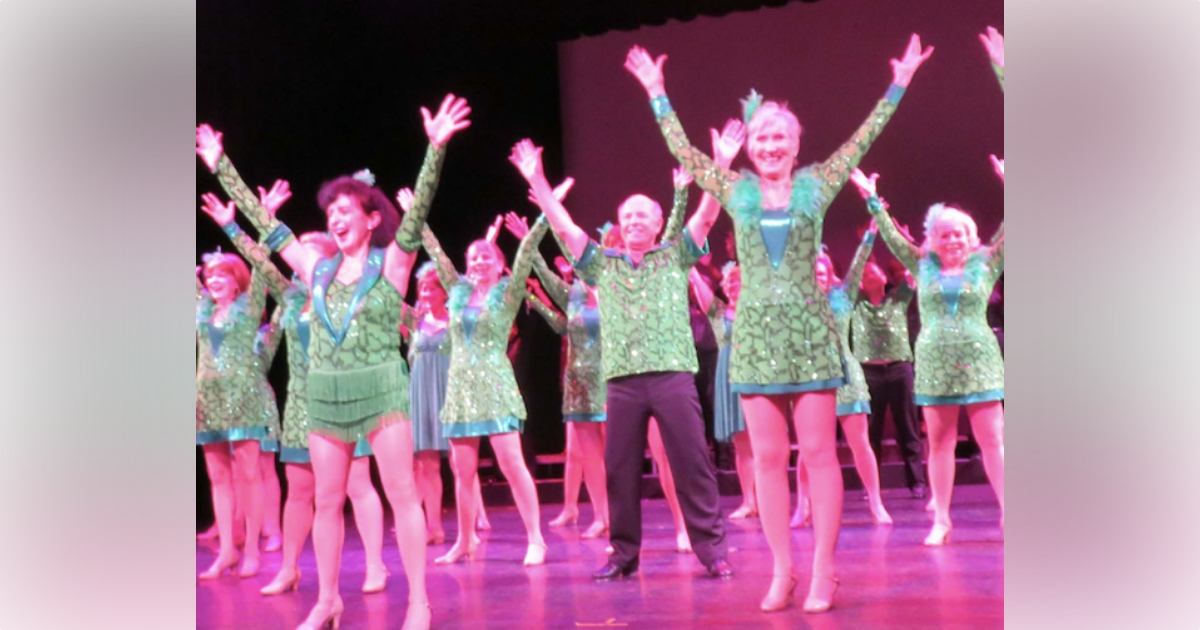 82-year-old performer dancing out in style in final show in The